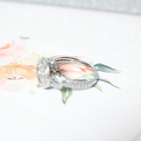 🌸Sterling Silver Solitaire Halo Victorian Antique Diamond Ring  Size 7 - Picture 4 of 9